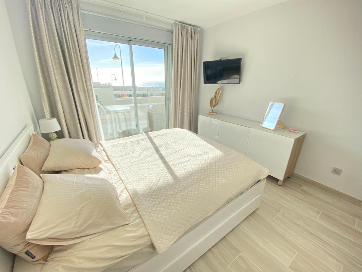A Beautiful Apartment With A Beach View - La Tejita - El Medano 외부 사진