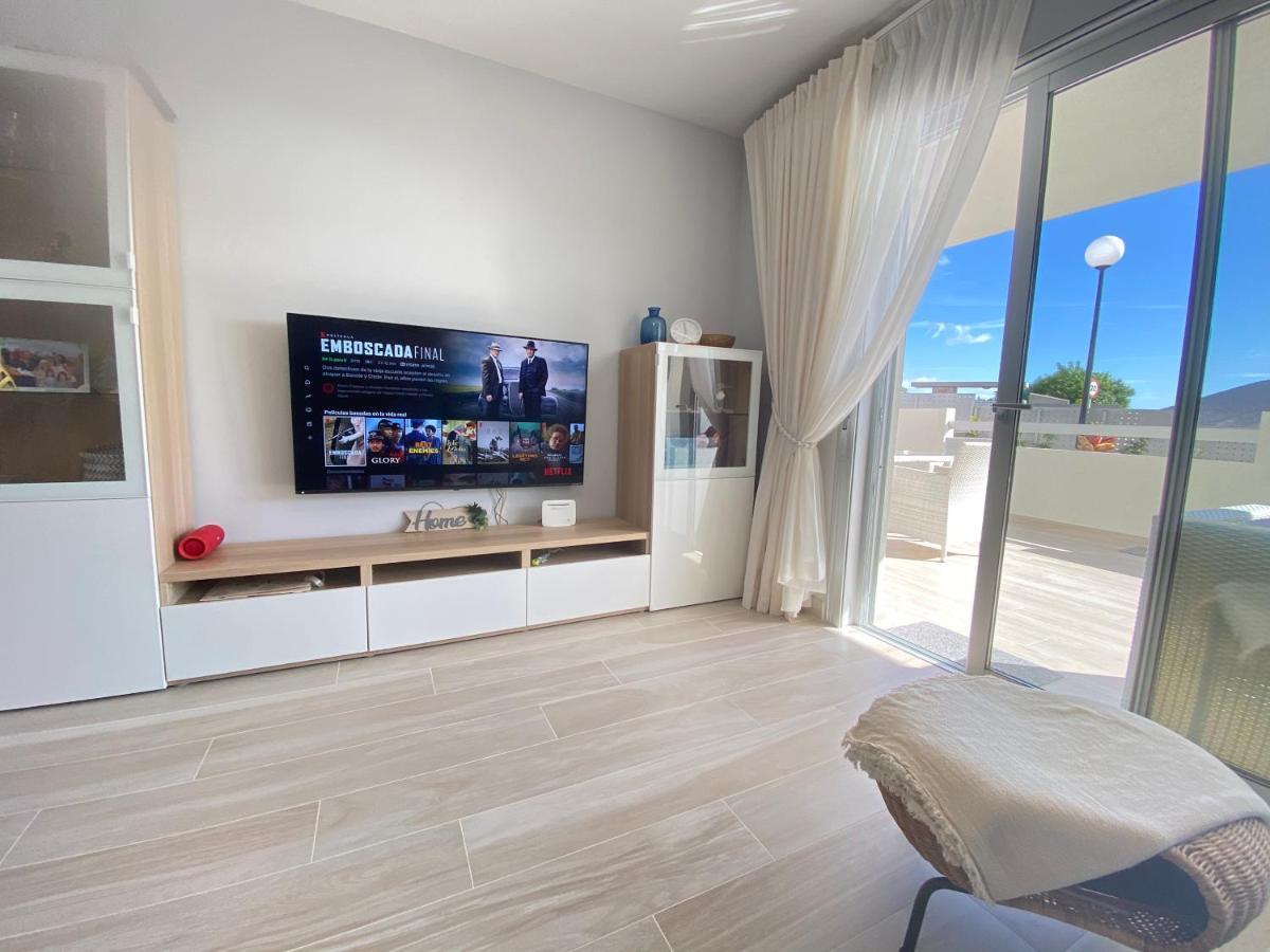 A Beautiful Apartment With A Beach View - La Tejita - El Medano 외부 사진
