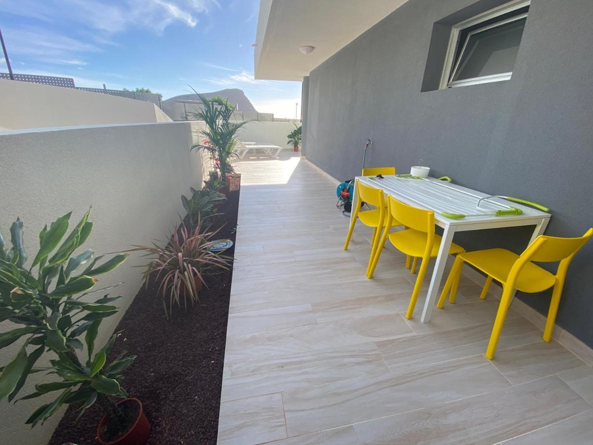 A Beautiful Apartment With A Beach View - La Tejita - El Medano 외부 사진